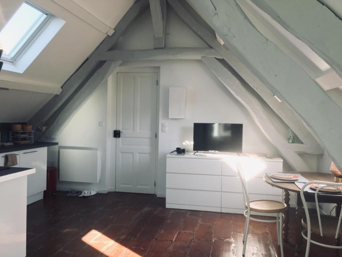 Tonnerre Grand Studio De Charme Au Coeur De La Ville Exteriér fotografie